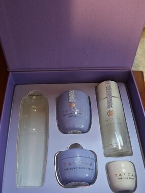 Tatcha The Starter Ritual - Ultra-hydrating & Plumping Set